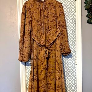 Abaya in beige color for sale